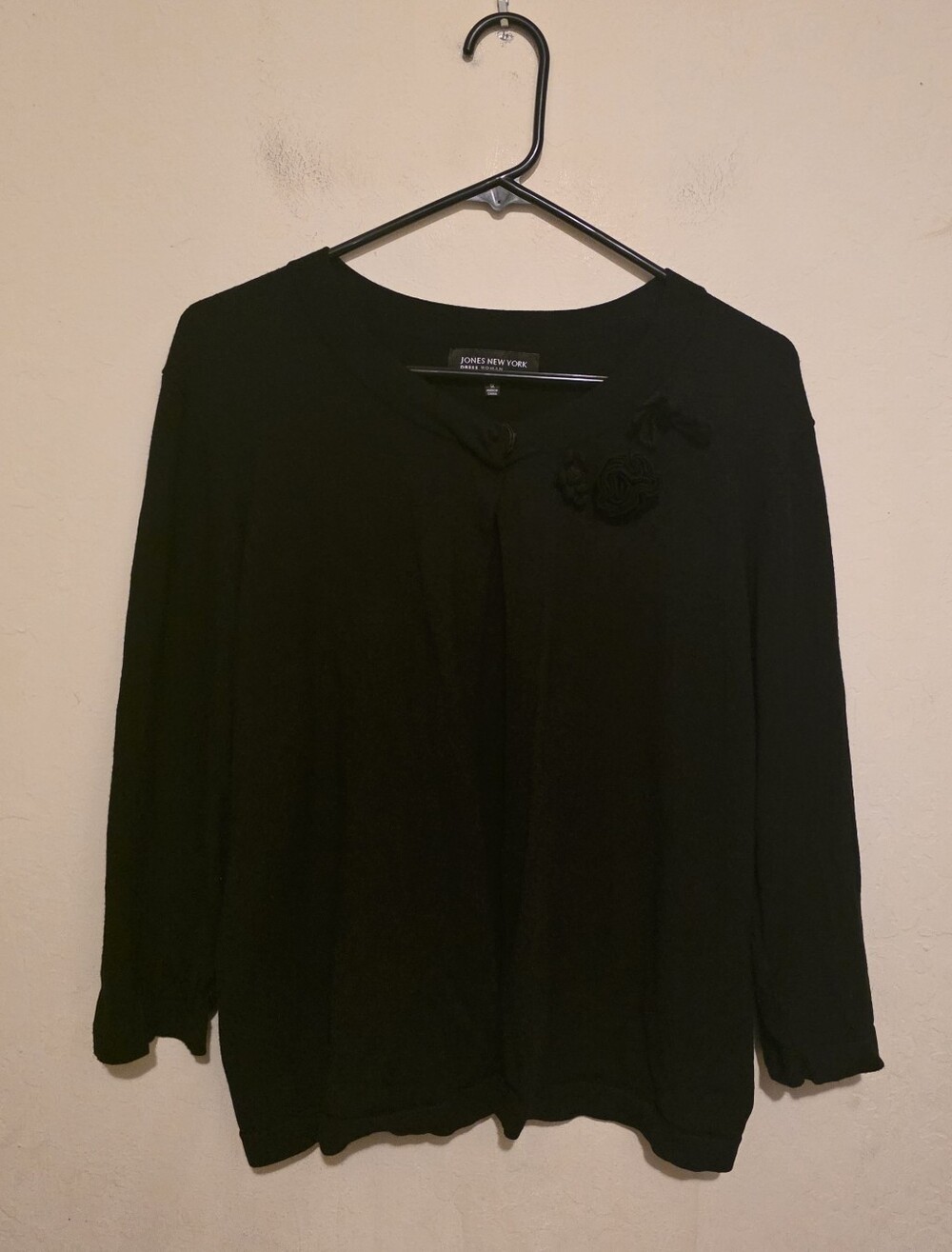 Jones New York Black Floral-Applique Women’s Cardigan Size 1X